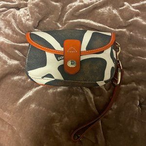 D&B Wristlet